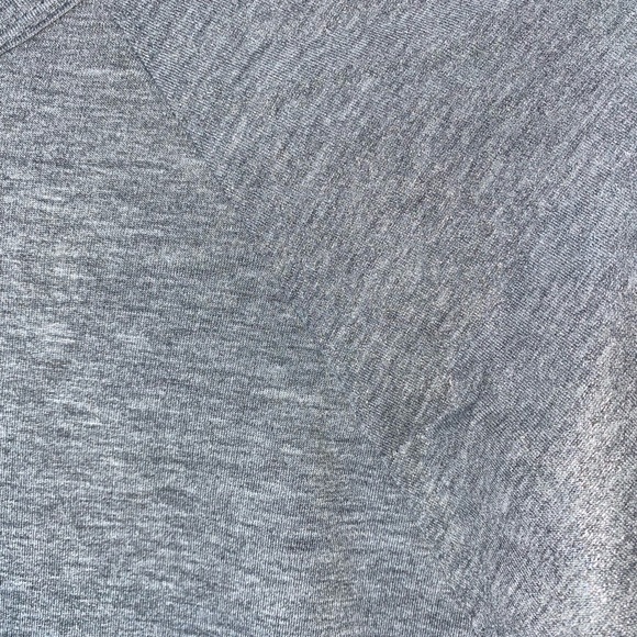 ✨NEW WITH TAGS✨ LulaRoe Randy Tee, size XS - Picture 5 of 5